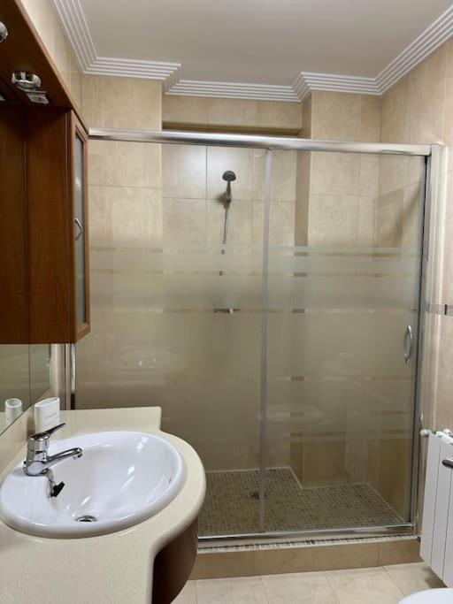 فيلا Casa La Enciruela راماليس دي لا فيكتوريا المظهر الخارجي الصورة